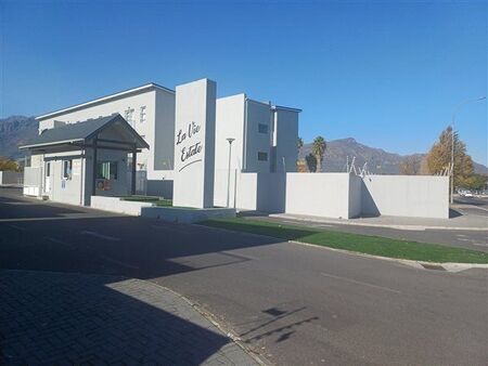 1 Bedroom Apartment in Klein Parys