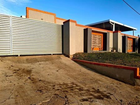 5 Bedroom House in Ngwelezana