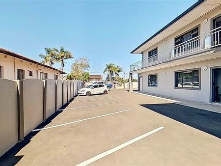 2 Bedroom Flat in Park Hill