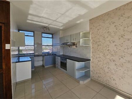 3 Bedroom Apartment in Essenwood