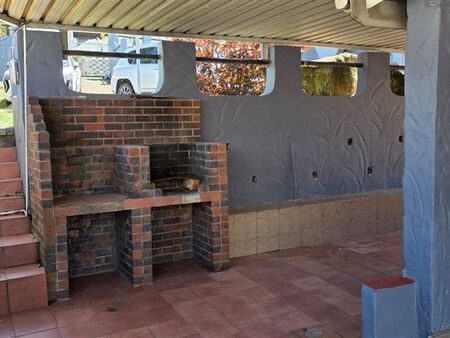 2 Bedroom House in Brighton Beach