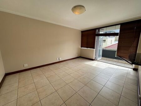 3 Bedroom apartment to rent in Claremont, Cape Town