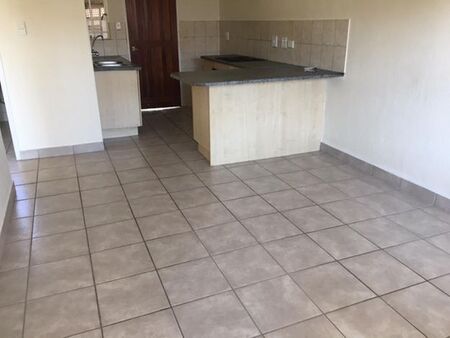 2 Bedroom townhouse - sectional to rent in Elspark, Germiston