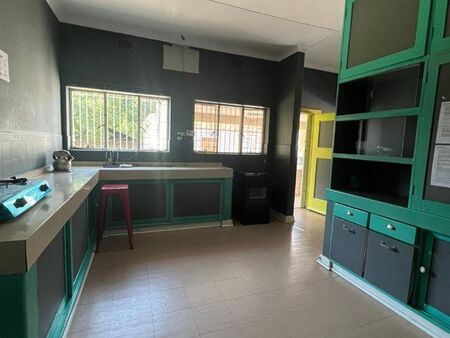 1 Bedroom Apartment in Colbyn
