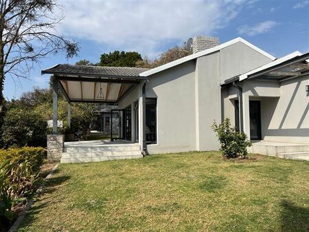 5 Bedroom House in Wendywood