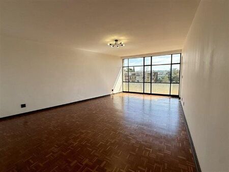 3 Bedroom Apartment in Melrose