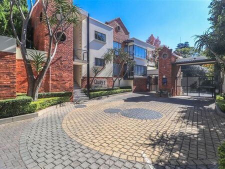3 Bedroom Apartment in Morningside