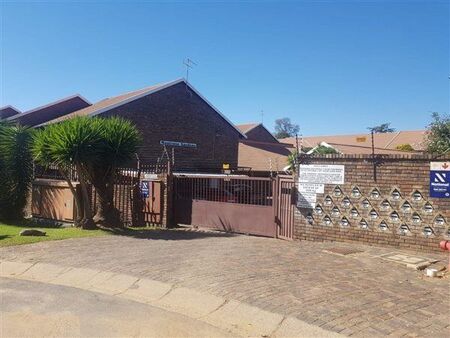 Studio apartment in Northcliff