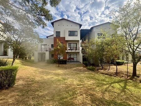 2 Bedroom Apartment in Jackal Creek Golf Estate