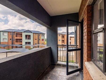 2 Bedroom Apartment in Aeroton