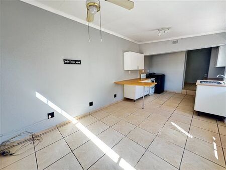 1 Bedroom Apartment in Kensington