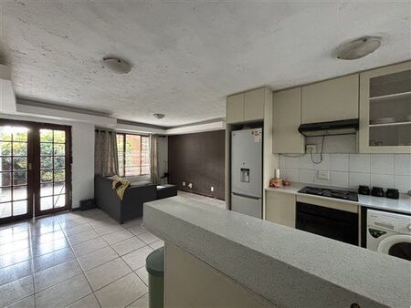 3 Bedroom Apartment in Douglasdale