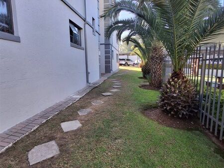 1 Bedroom Apartment in Sunninghill