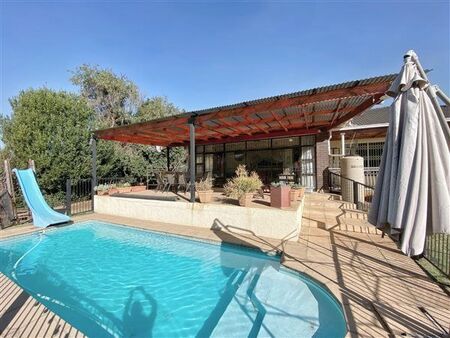 5 Bedroom House in Bedfordview