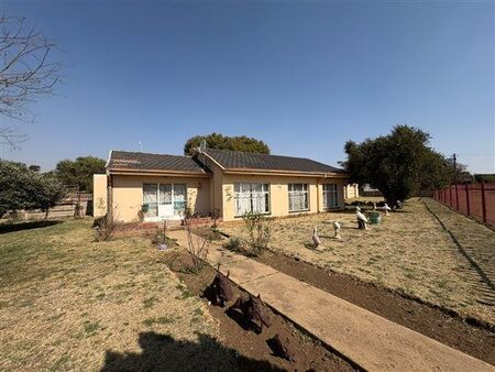 3 Bedroom House in Meyerton Park