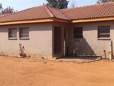 3 Bedroom House in Kookrus