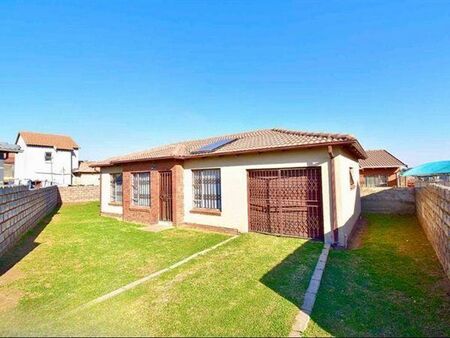 3 Bedroom House in Springs Central
