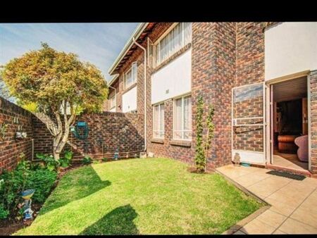3 Bedroom Townhouse in Birch Acres