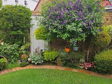 3 Bedroom Townhouse in Glen Marais