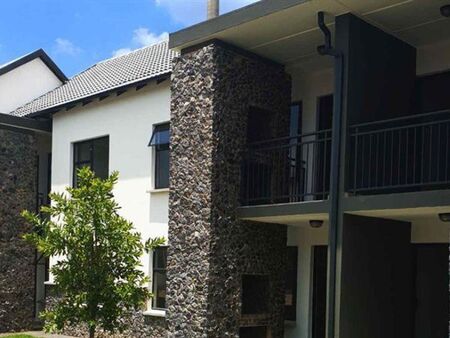 2 Bedroom Townhouse in Glen Marais