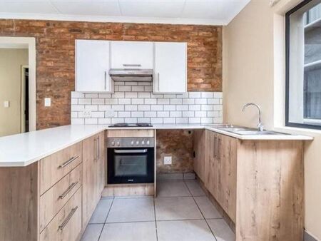2 Bedroom Apartment in Glen Marais