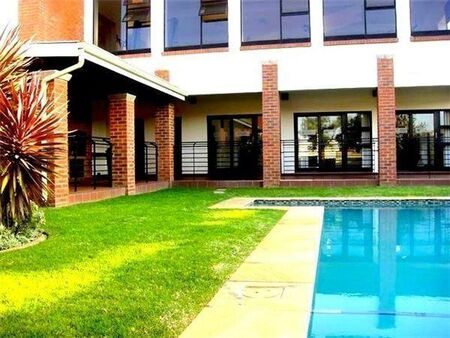 2 Bedroom Apartment in Greenstone Hill