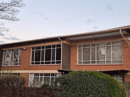 3 Bedroom Apartment in Farrarmere