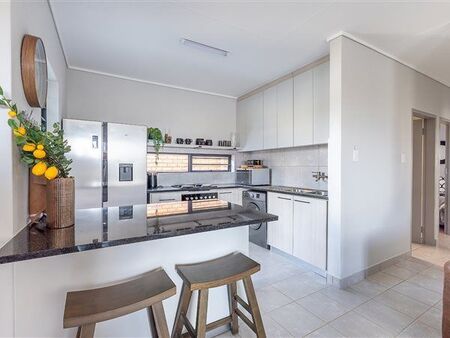 3 Bedroom House in Wierda Glen