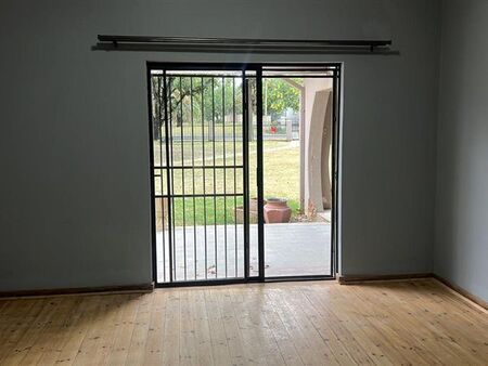 1 Bedroom Apartment in Bothaville