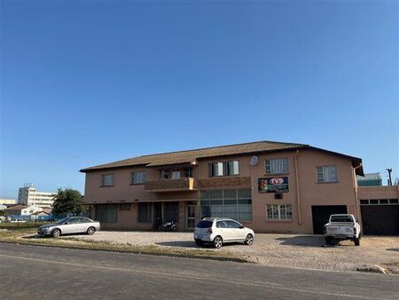 3 Bedroom Apartment in Sidwell