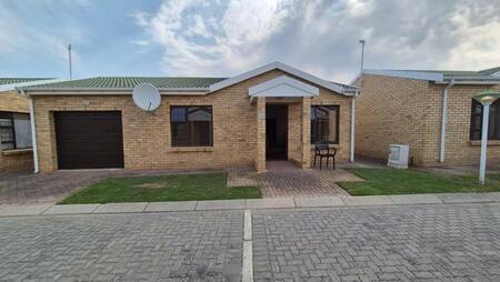 2 Bedroom House in C Place