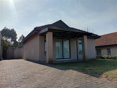 2 Bedroom House in Kidds Beach