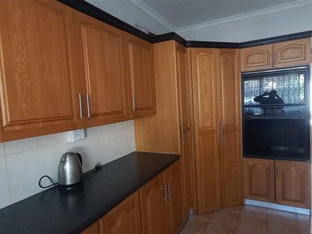 3 Bedroom House in Wyebank