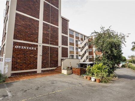 2 Bedroom Apartment in Essenwood