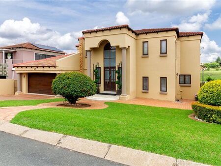 3 Bedroom House in Strubens Valley