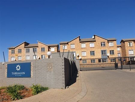 2 Bedroom Flat in Honey Park