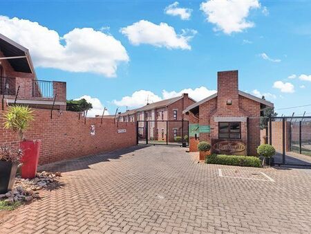 3 Bedroom Apartment in Amorosa