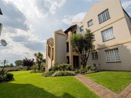 3 Bedroom Apartment in Horizon View