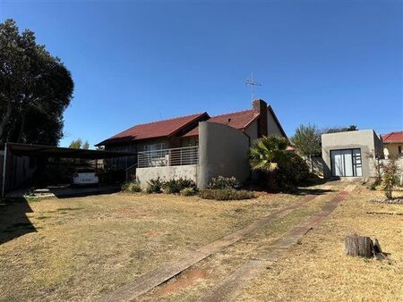 3 Bedroom House in Lindhaven