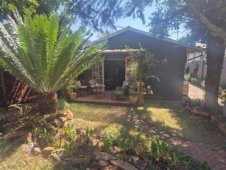2 Bedroom House in Menlo Park