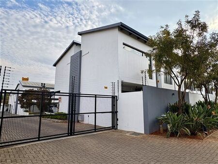 2 Bedroom Duplex in Lynnwood