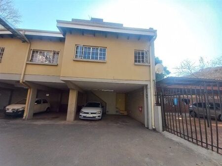 1.5 Bedroom Apartment in Arcadia