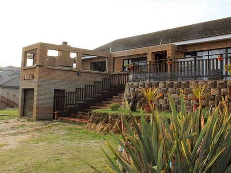 1 Bedroom House in Dana Bay