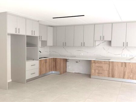 3 Bedroom Apartment in Sandown