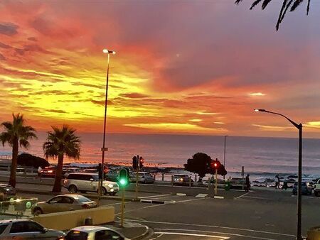 2 Bedroom Apartment in Sea Point