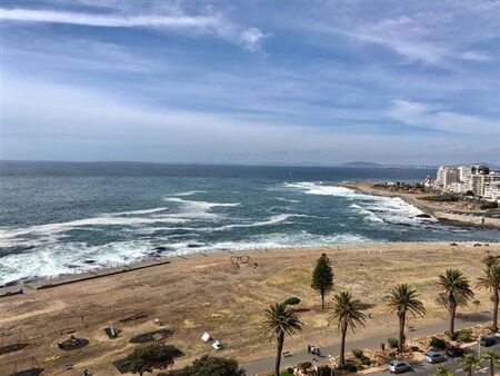 2 Bedroom Apartment in Sea Point