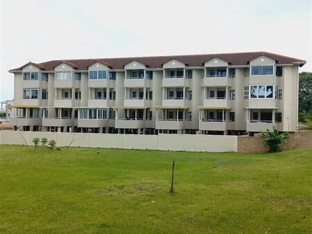 2 Bedroom Apartment in Uvongo