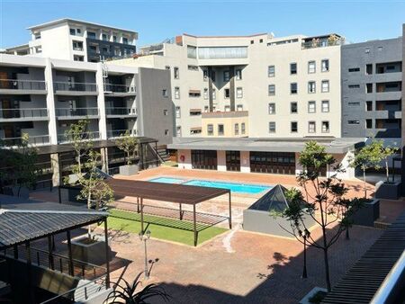 2 Bedroom Apartment in New Town Centre