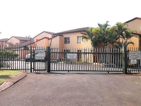 2 Bedroom Townhouse in Meerensee