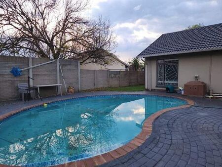 3 Bedroom house to rent in Secunda